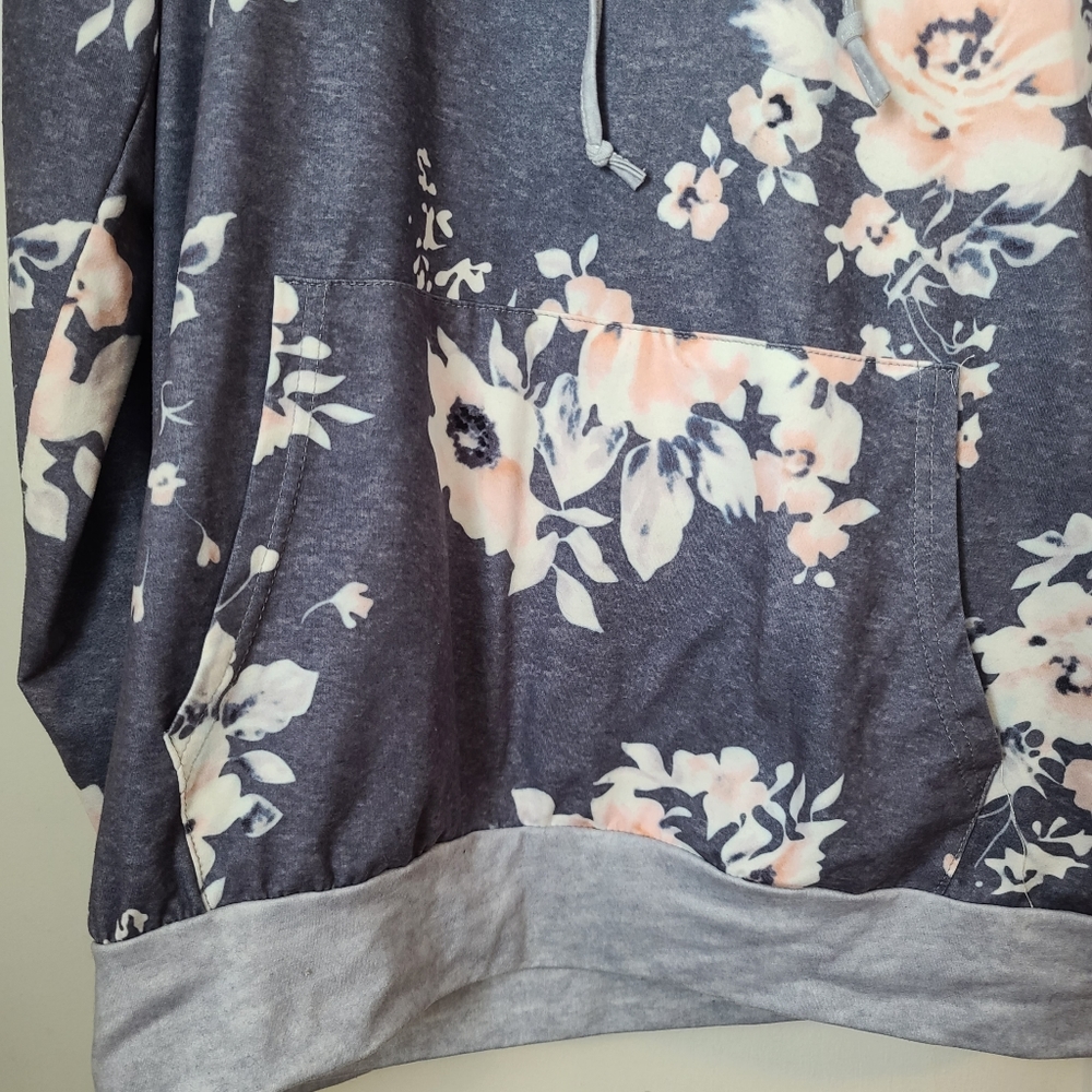 Women's Fashion Floral Hoodie Sweatshirt, Medium - Picture 4 of 7